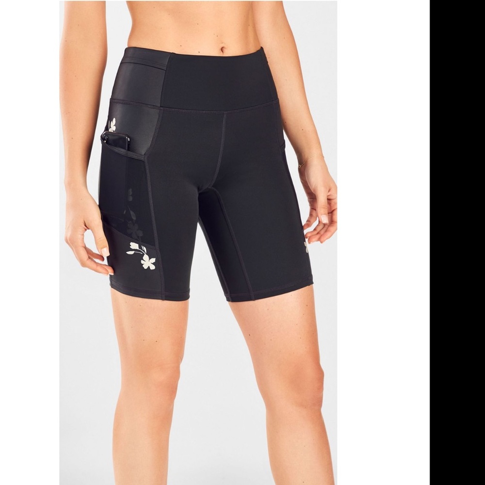 NWT Fabletics High Waisted Mesh Powerlite Black Shorts Runner Biker Pickleball